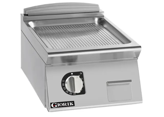 Giorik FRE92TCRXT | 900 Series| 400mm Wide | Countertop | Ribbed Satin Chrome | Electric Frytop