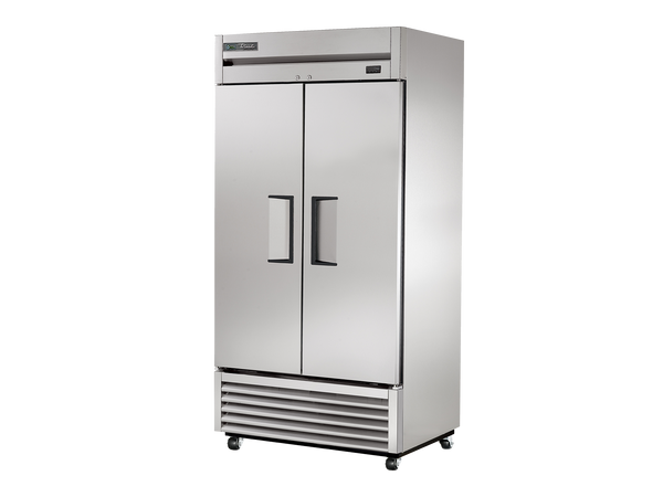 True Refrigeration T-35-HC Upright Foodservice Refrigerator | 2 Full Solid Swing Doors | 632 Litres